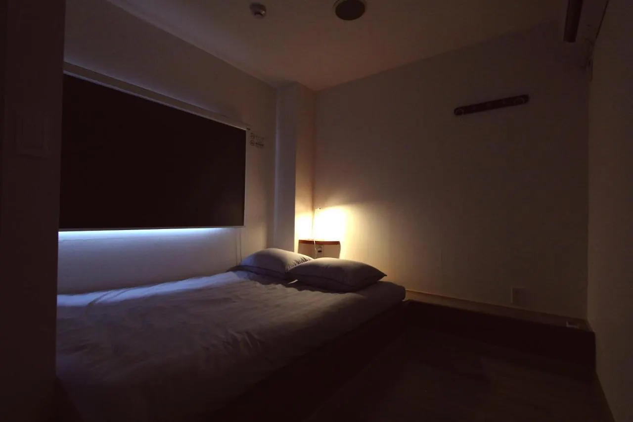 I Osaka House Hotel 0*,  Japan